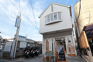 JR横須賀線「逗子」駅から当院までの道順8