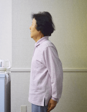 加齢による腰の曲がり。その3