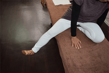 変形性膝関節症からくる腰痛(正座もできない)。その1